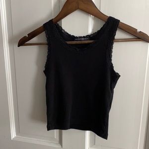 Brandy Melville Ronnie lace tank